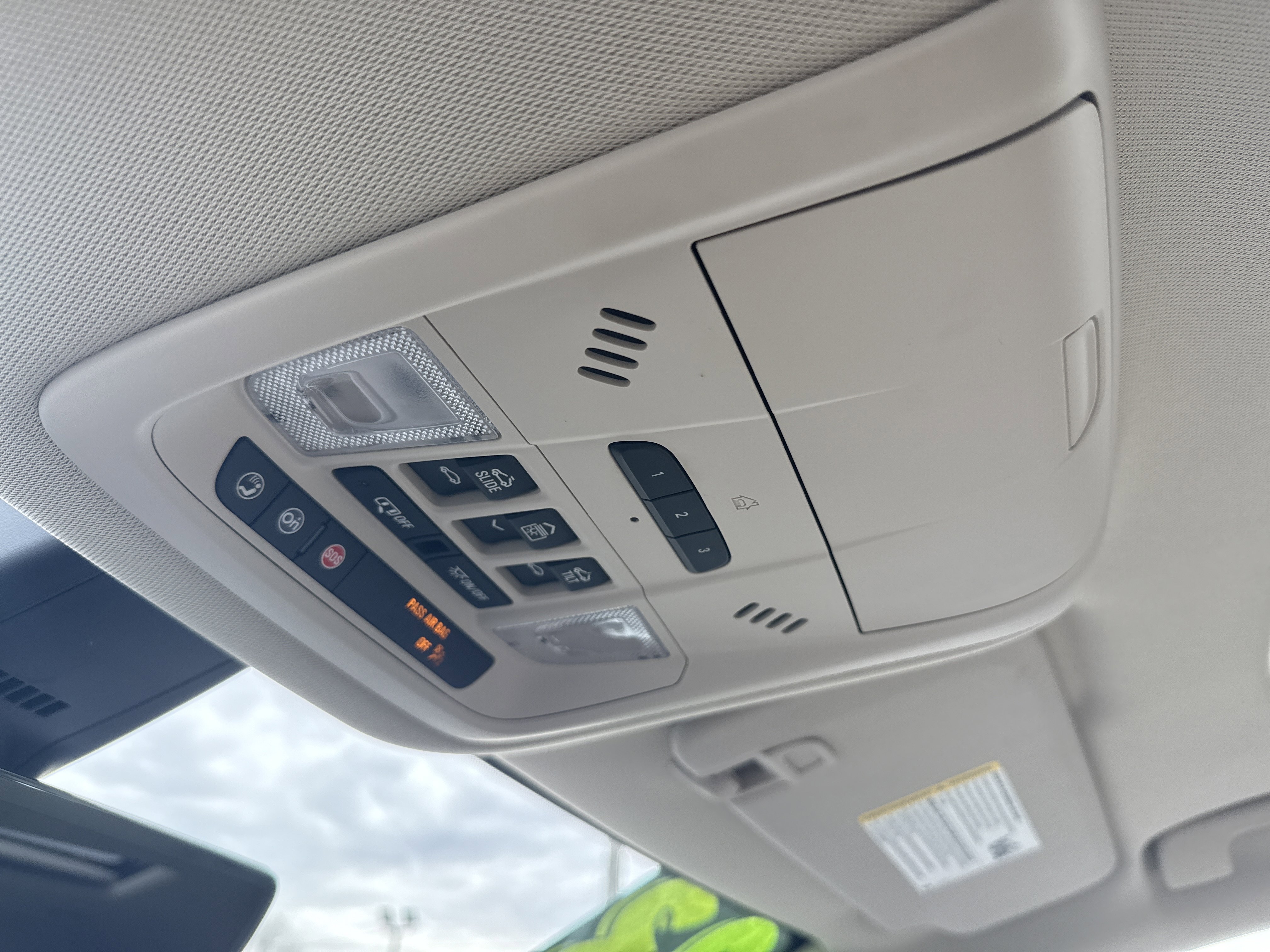 Used 2023 Buick Enclave Premium w/ Experience Buick Package image 30