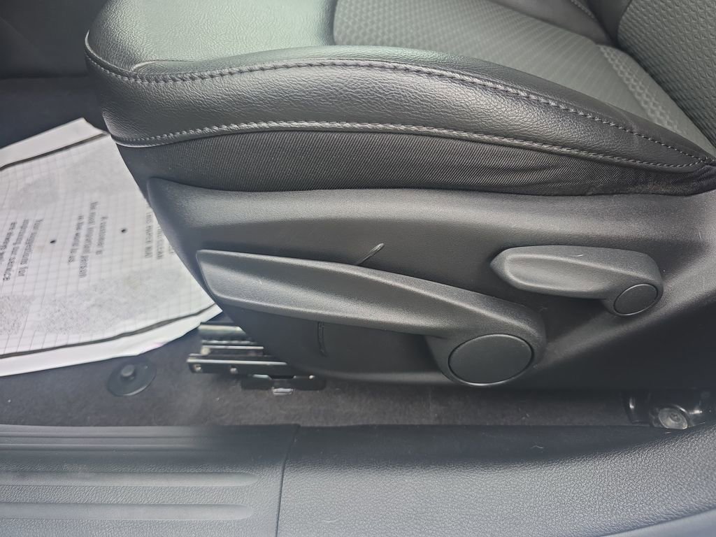 Used 2022 Jeep Compass Altitude image 18