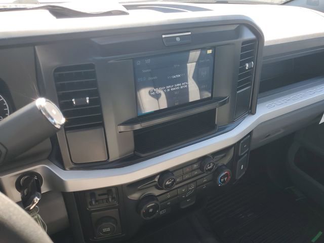 New 2025 Ford F450 XL w/ XL Chrome Package image 15