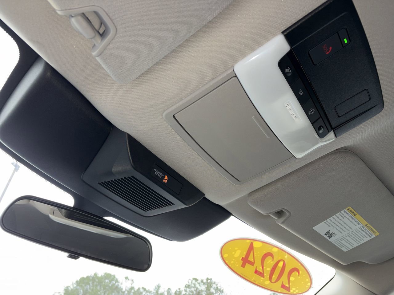 Certified 2024 Nissan Pathfinder SV image 24