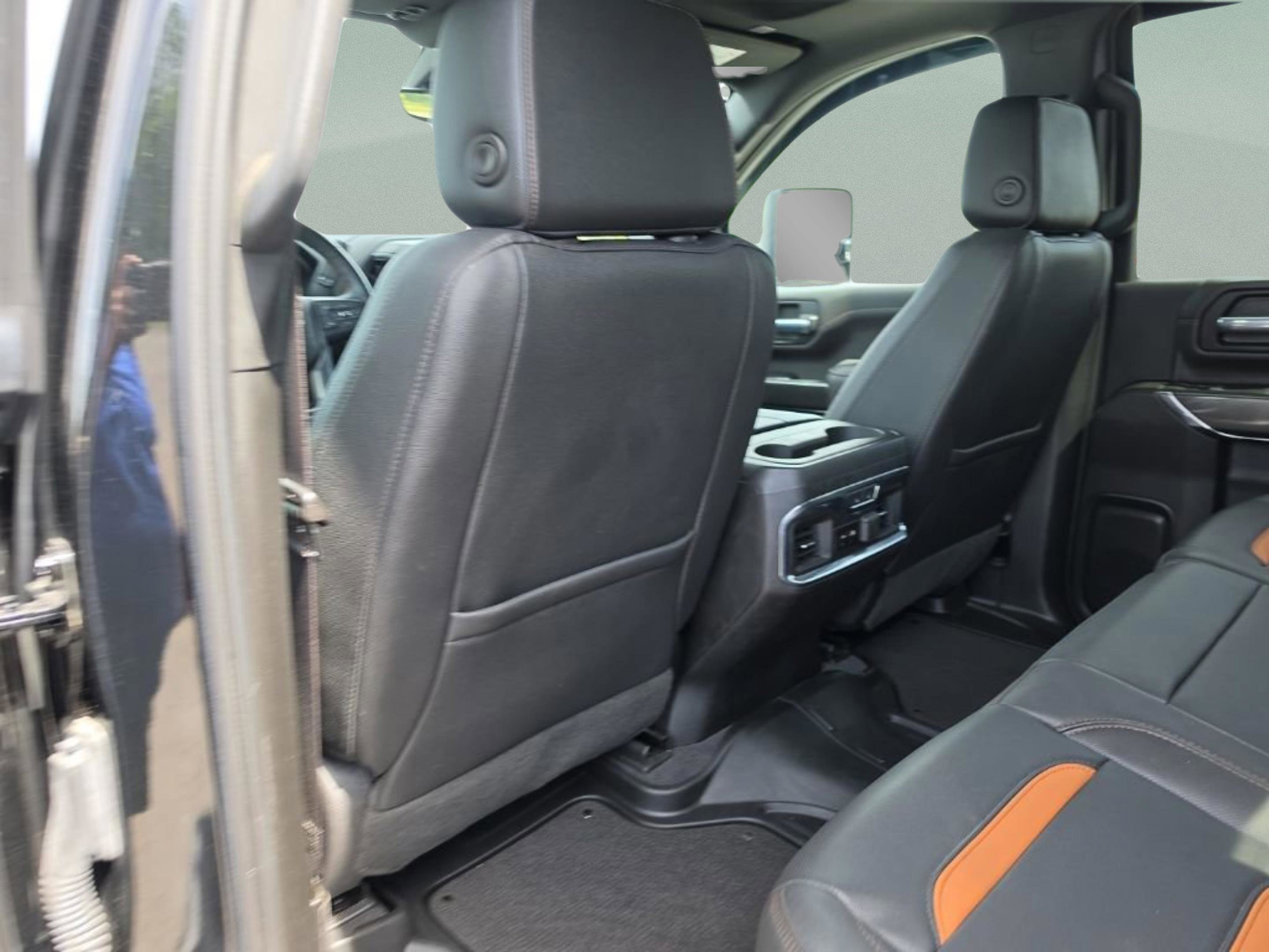 Used 2023 GMC Sierra 2500 AT4 w/ AT4 Premium Plus Package image 23
