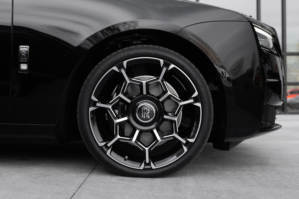 Used 2025 Rolls-Royce Ghost Black Badge image 6