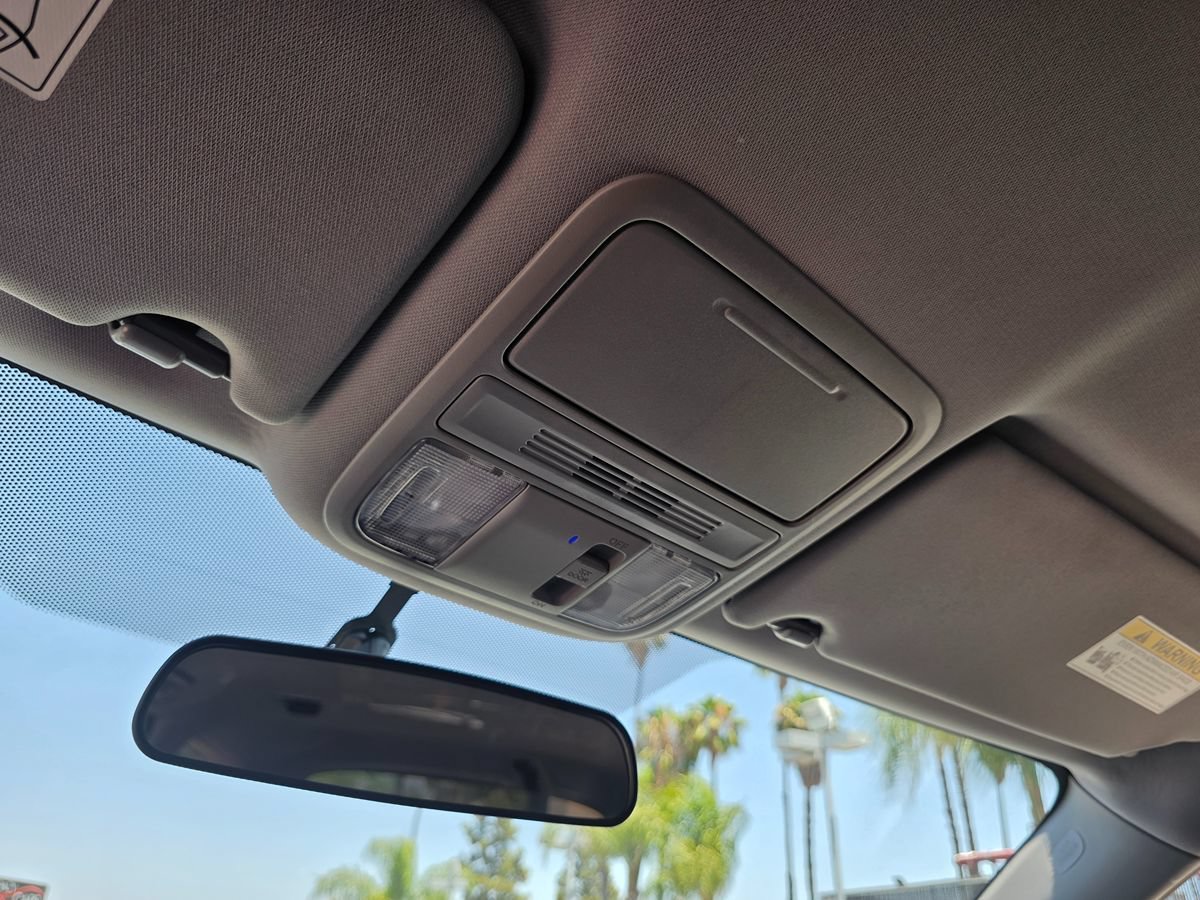 Used 2018 Honda Pilot LX image 37