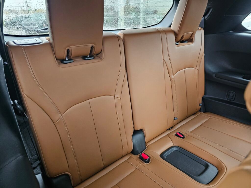 New 2026 INFINITI QX60 Autograph image 17