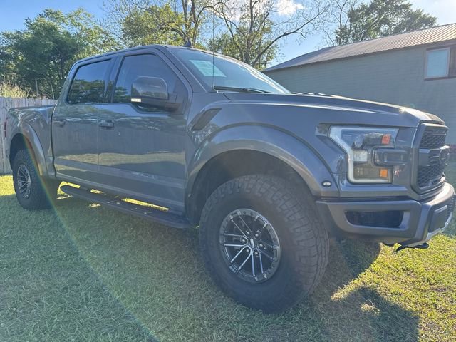 Used 2020 Ford F150 Raptor w/ Equipment Group 802A Luxury AWD/4WD image 3