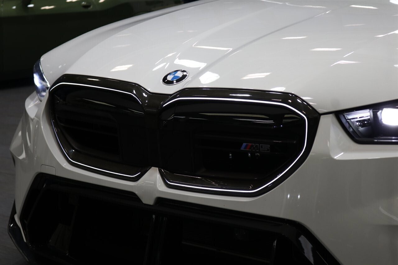 Used 2025 BMW M5 Touring w/ M Driver's Package image 40