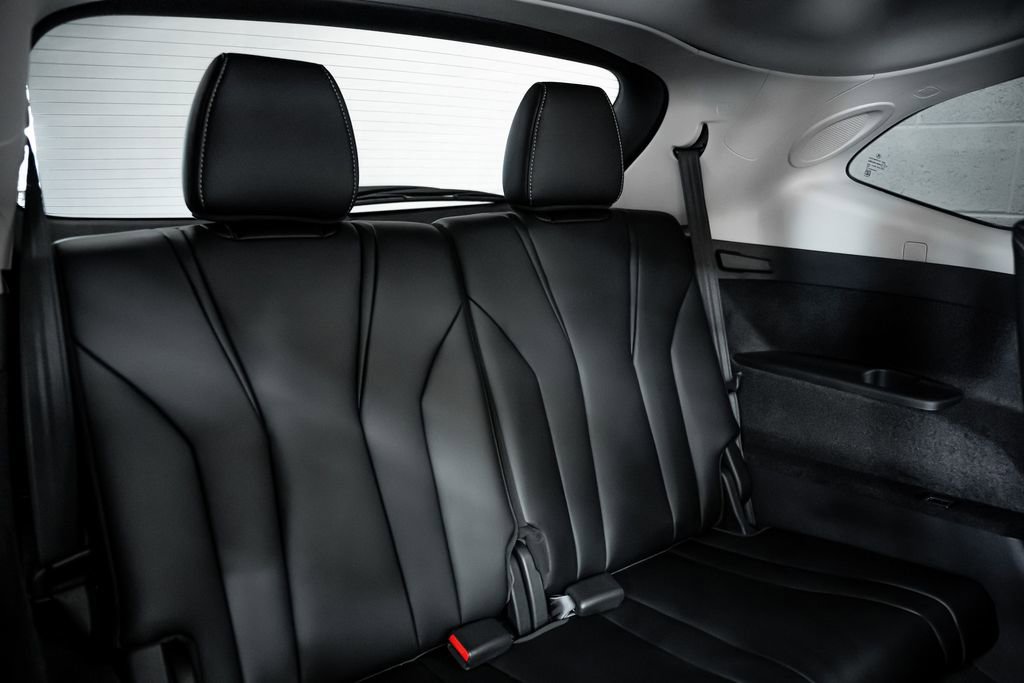 Certified 2025 Acura MDX w/ Technology Package image 33