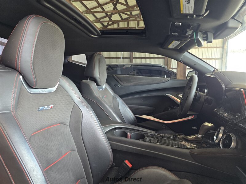 Used 2017 Chevrolet Camaro ZL1 RWD image 34
