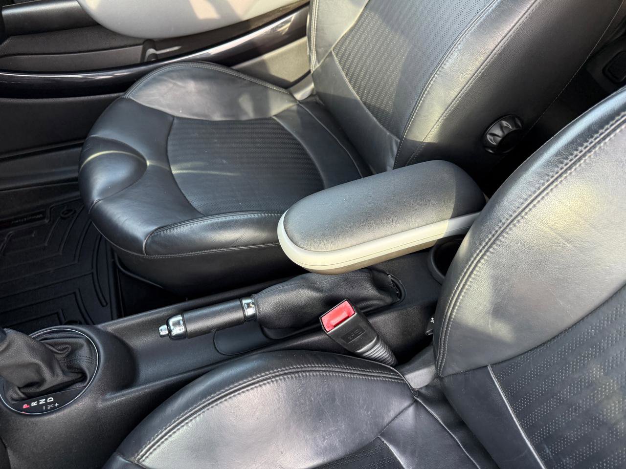 Used 2010 MINI Cooper Clubman S image 18