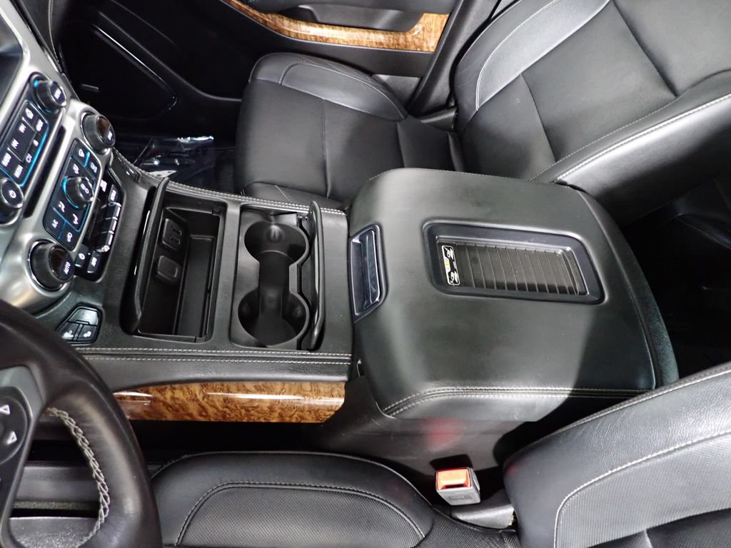 Used 2018 Chevrolet Tahoe Premier AWD/4WD image 36