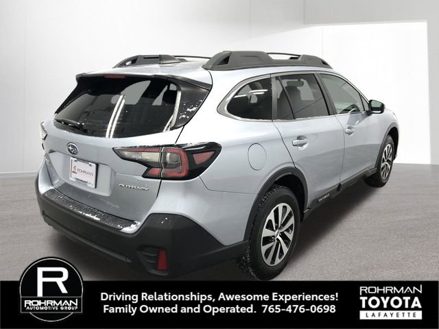 Used 2022 Subaru Outback Premium image 6