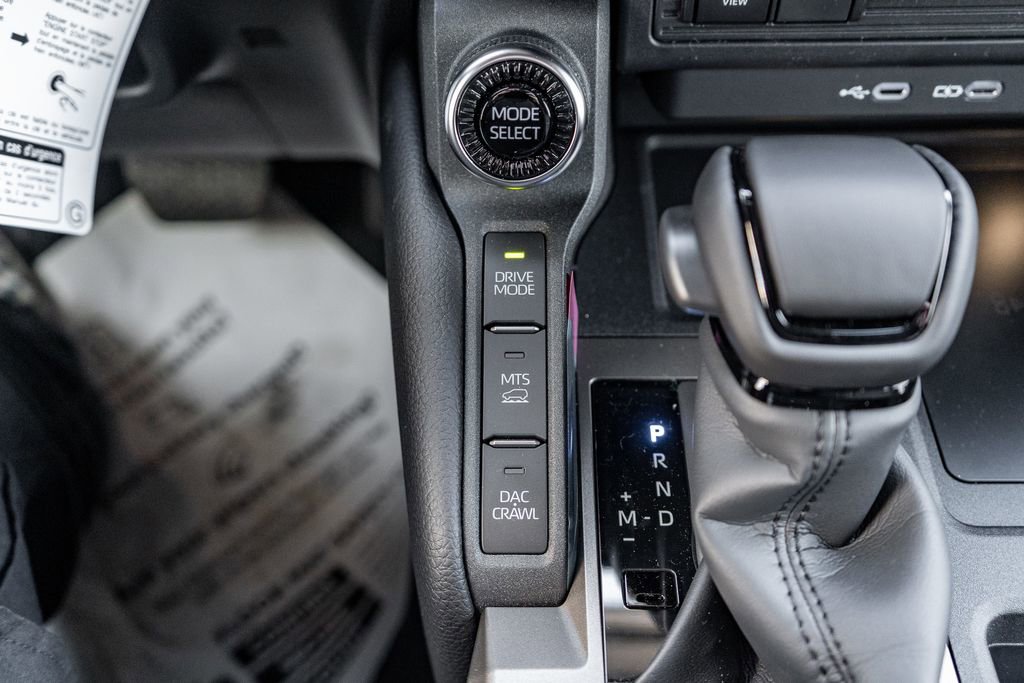 New 2026 Toyota Land Cruiser image 31