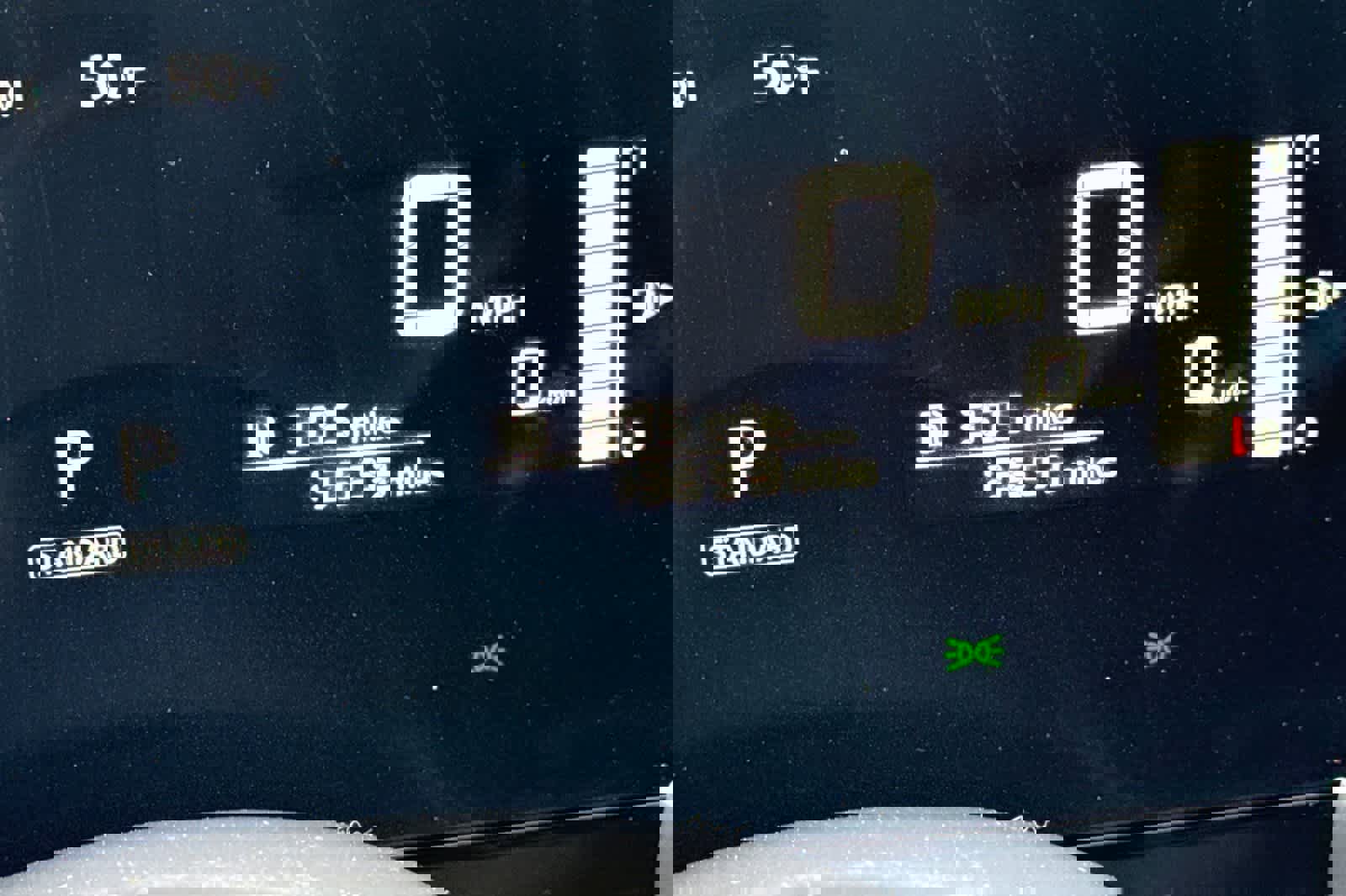 Used 2025 Nissan Kicks SV image 28