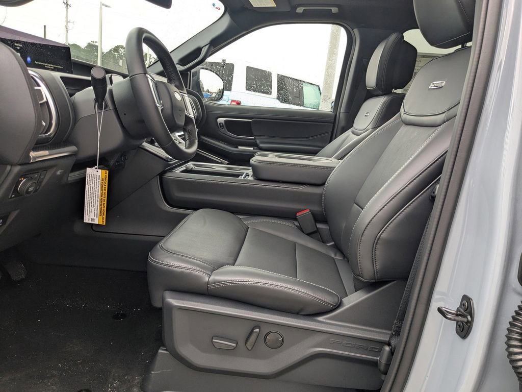 New 2026 Ford Expedition Max Platinum image 19