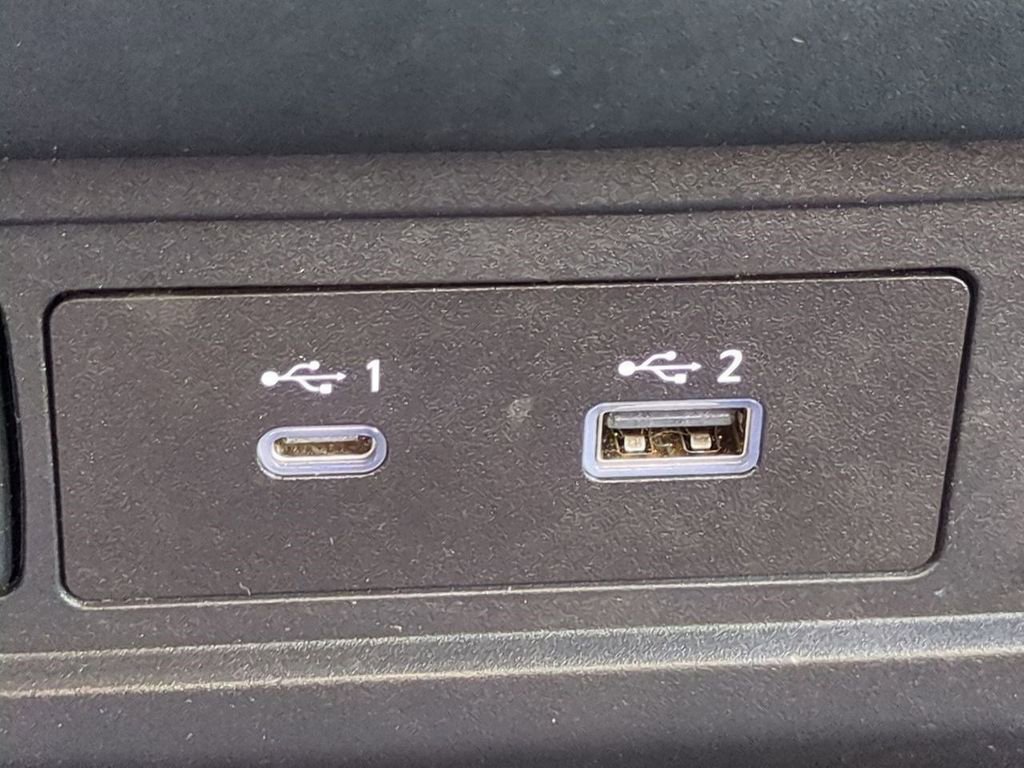 Certified 2022 Nissan Frontier SV image 22