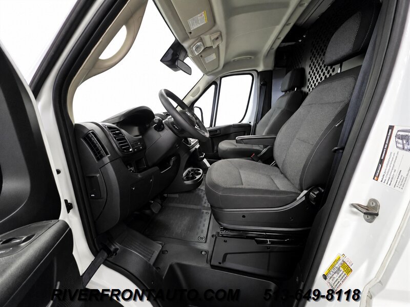 Used 2025 RAM ProMaster 2500 w/ U-Haul Equipment Group FWD image 7