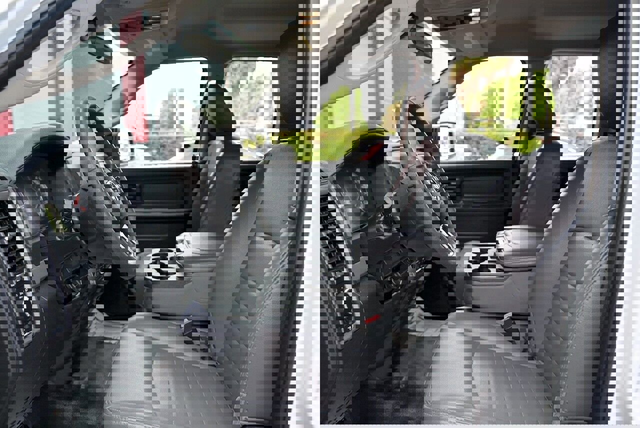 Used 2018 RAM 1500 Tradesman image 7