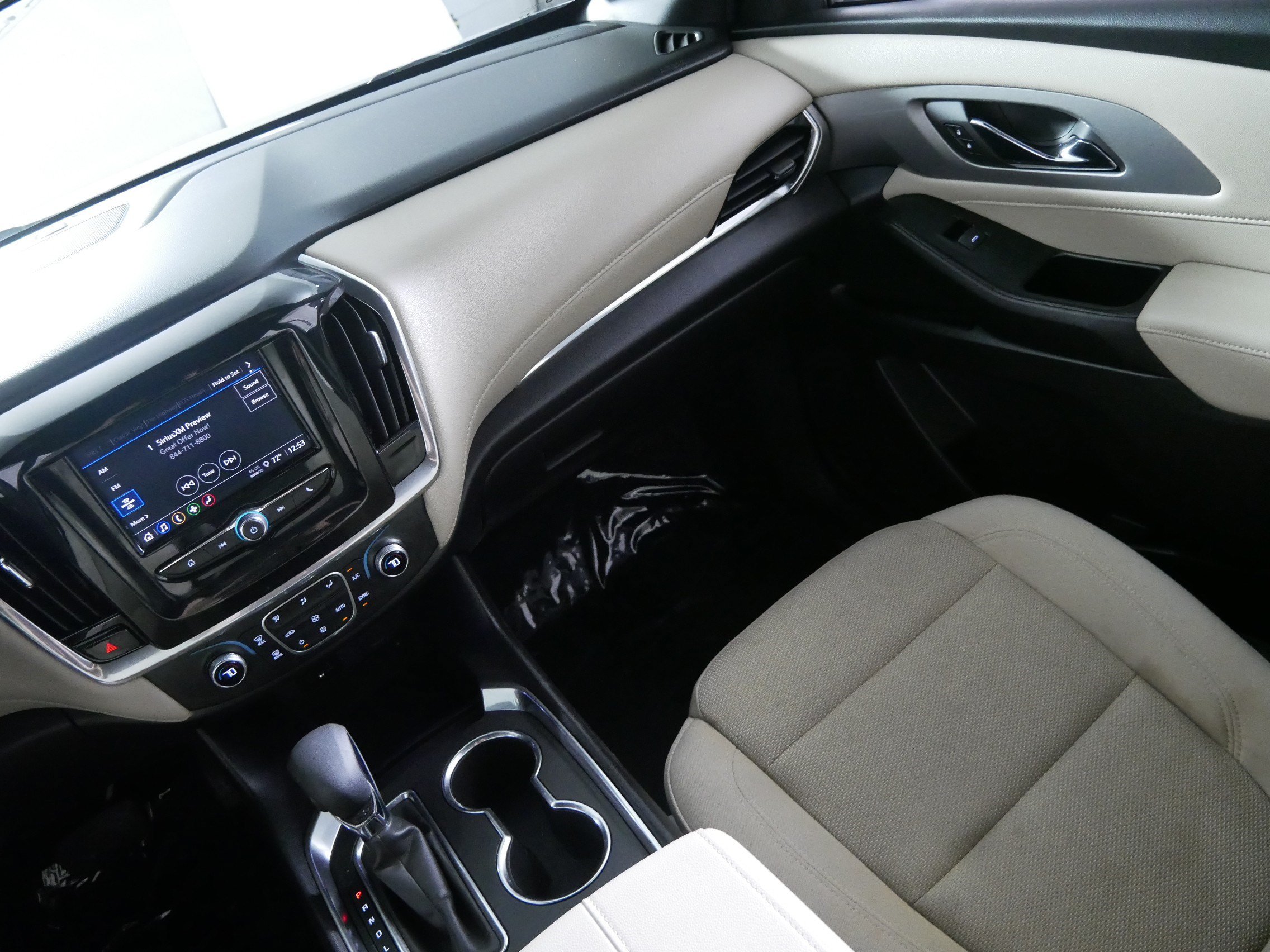 Certified 2024 Chevrolet Traverse LS w/ Safety Package AWD/4WD image 11