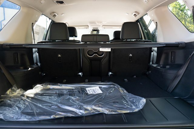 New 2025 Honda Pilot EX-L image 13