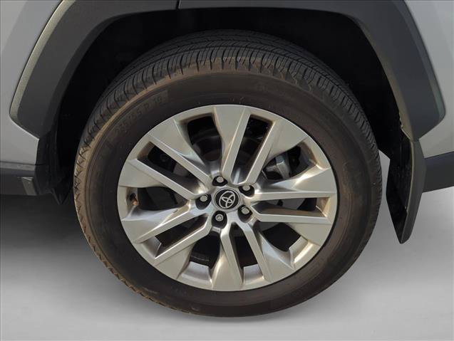 Certified 2025 Toyota RAV4 XLE Premium AWD/4WD image 7