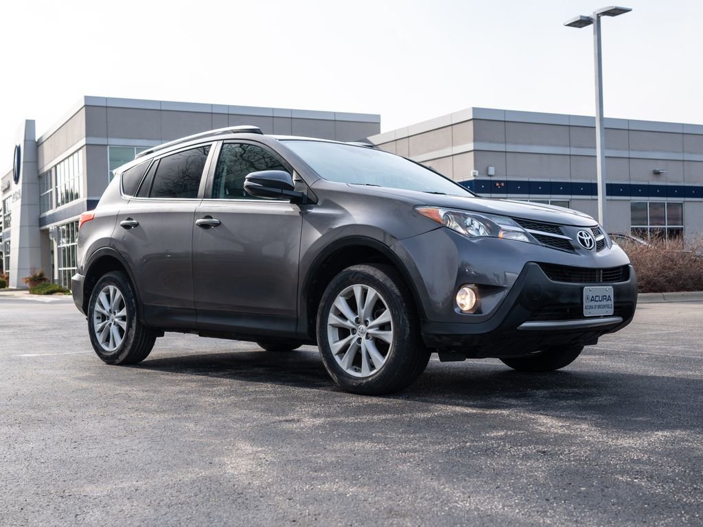 Used 2014 Toyota RAV4 Limited w/ Technology Package AWD/4WD image 2