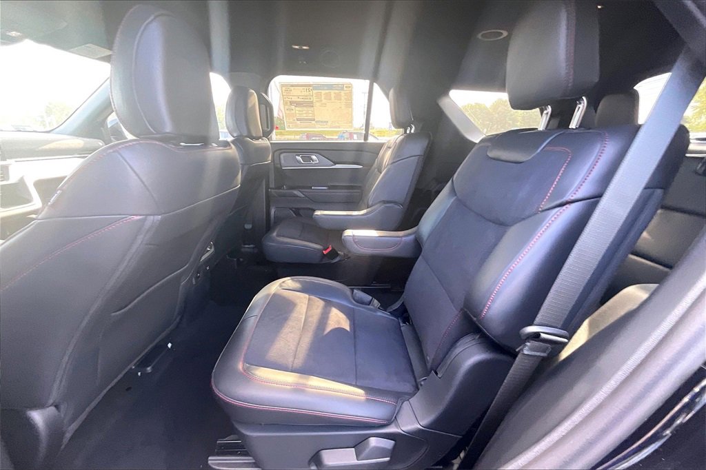 New 2025 Ford Explorer ST image 10