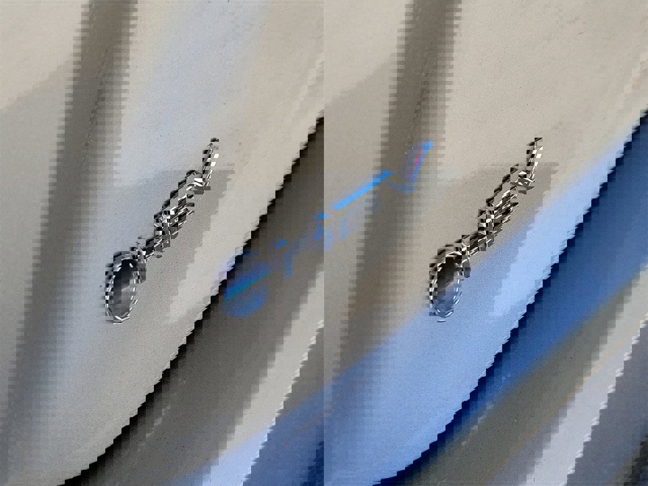 Used 2025 Toyota Camry LE image 7