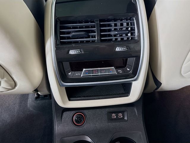 Used 2026 BMW ALPINA XB7 AWD/4WD image 27