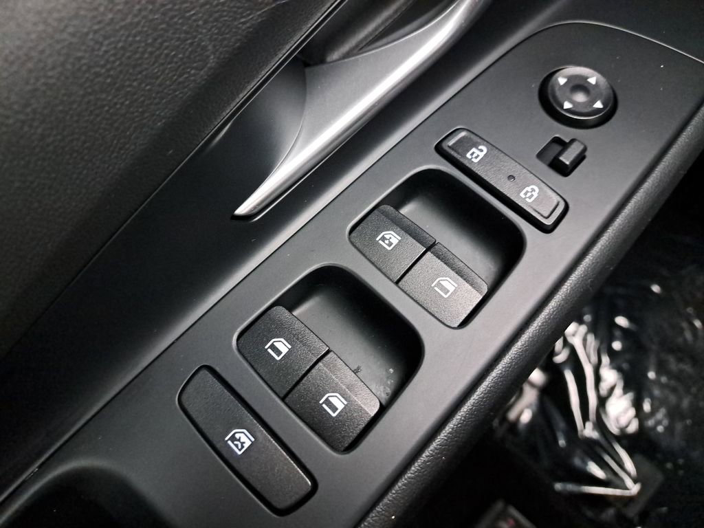 Used 2023 Hyundai Elantra Blue image 27