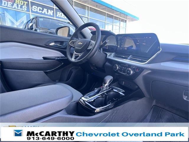 New 2026 Chevrolet Trax LT w/ LT Convenience Package image 12