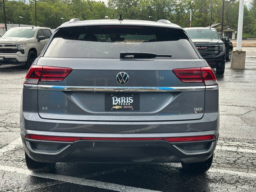 Used 2021 Volkswagen Atlas Cross Sport SE w/ Panoramic Sunroof Package FWD image 5