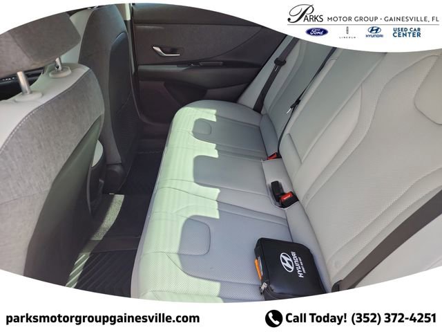 New 2025 Hyundai Elantra Limited image 14