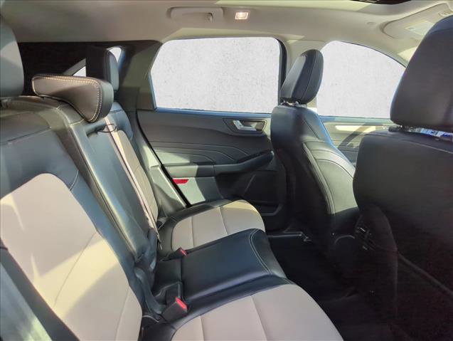 Certified 2021 Ford Escape Titanium w/ Titanium Premium Package image 23