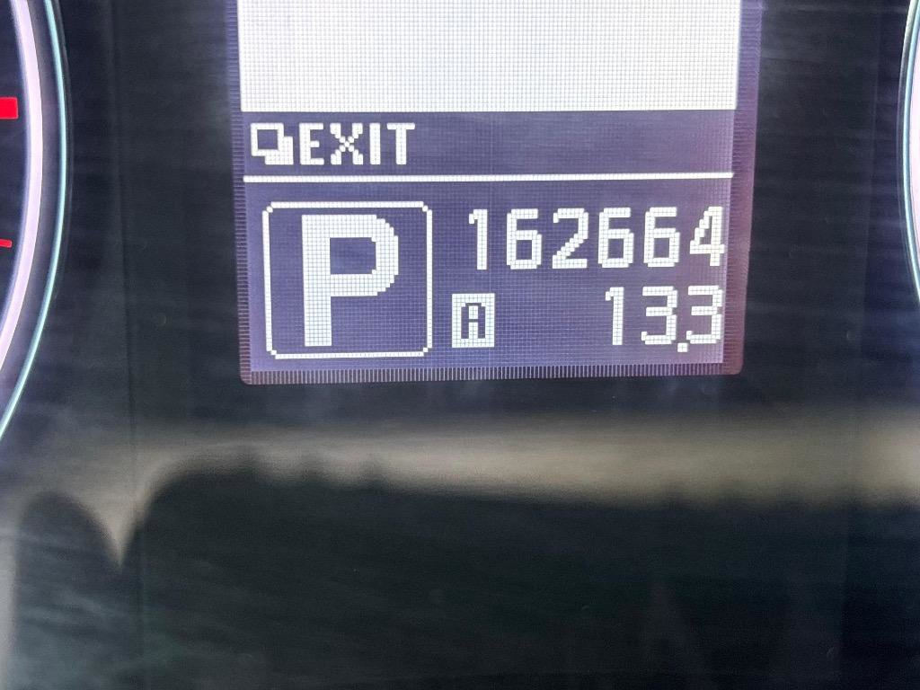 Used 2012 INFINITI G37 Journey w/ Premium Pkg image 15