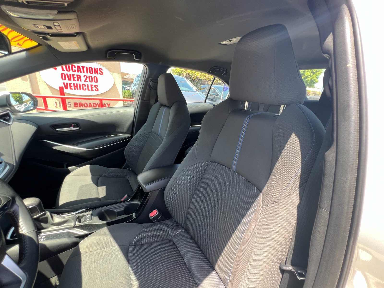 Used 2020 Toyota Corolla SE FWD image 13