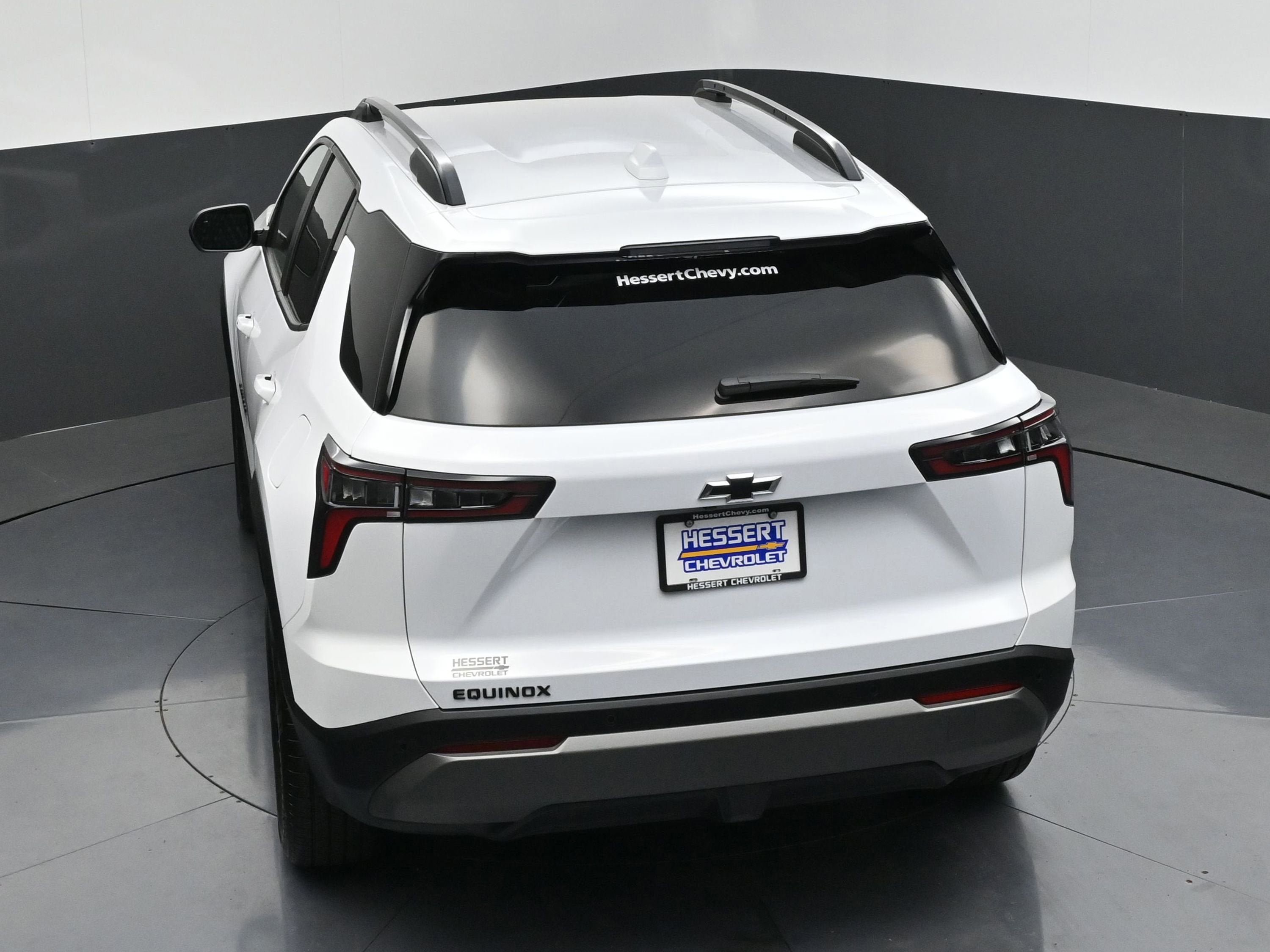 Used 2026 Chevrolet Equinox LT w/ Convenience Package II FWD image 48