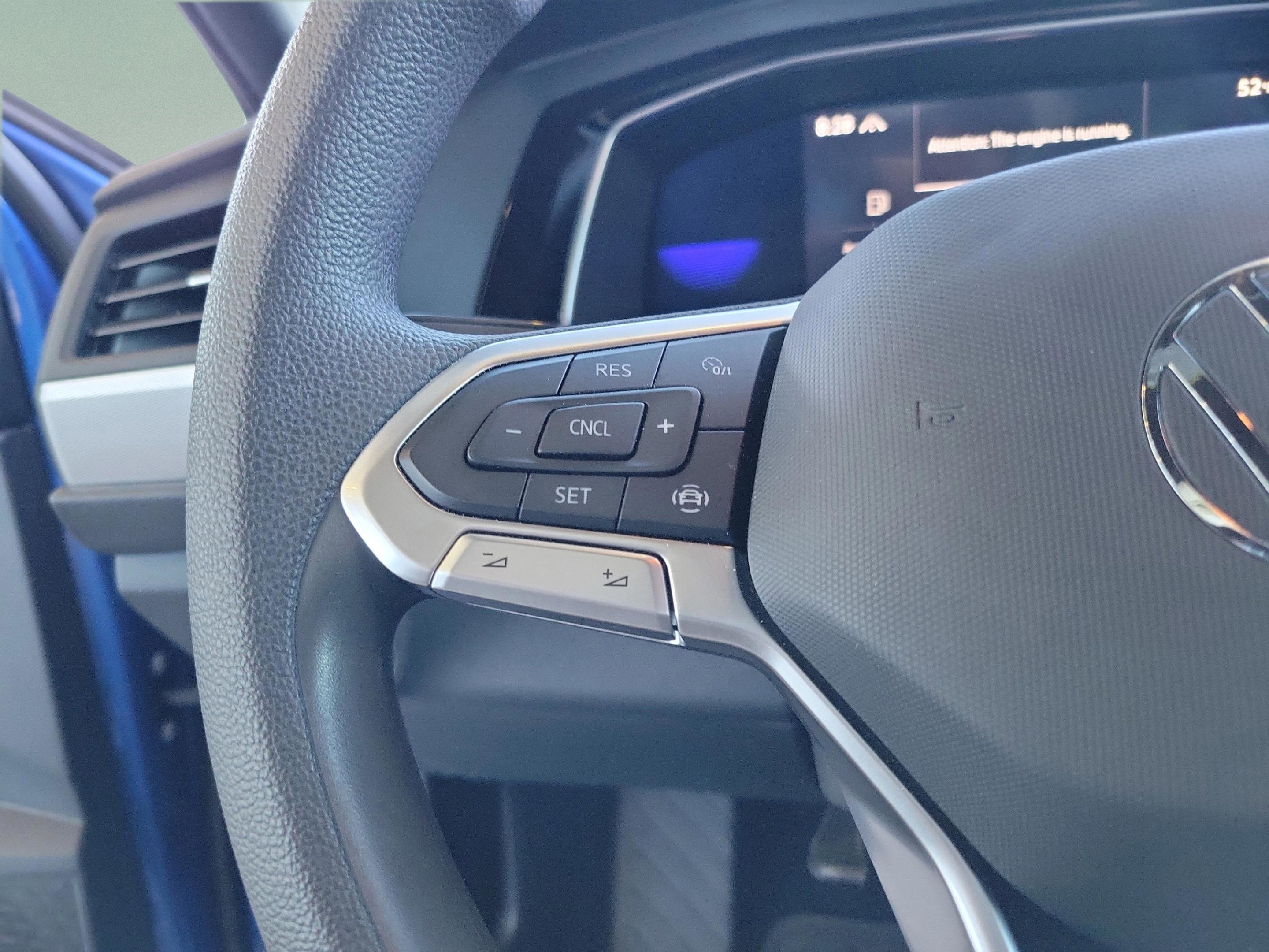 Used 2022 Volkswagen Jetta Sport image 17