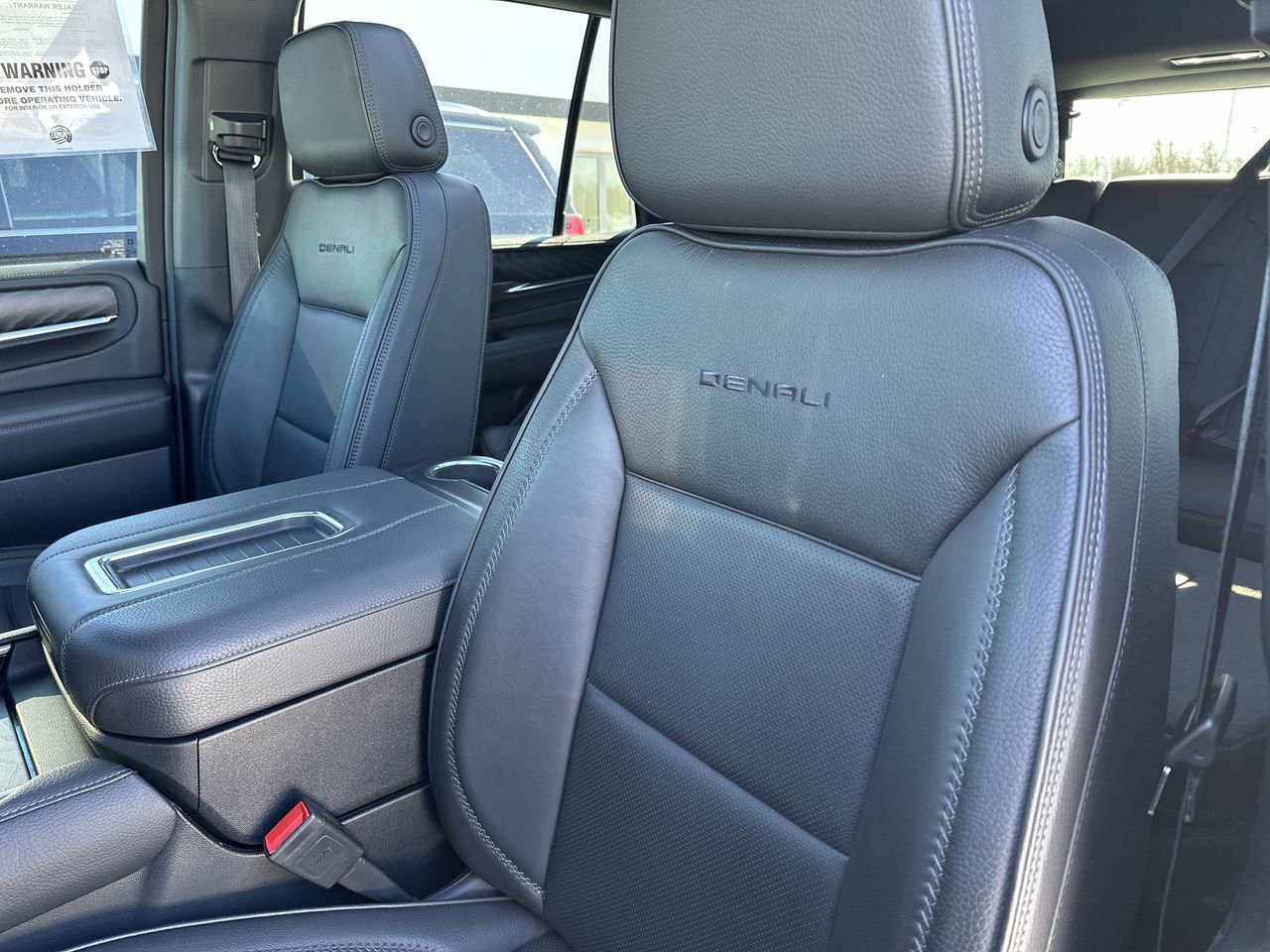 Certified 2024 GMC Yukon Denali w/ Max Trailering Package AWD/4WD image 11
