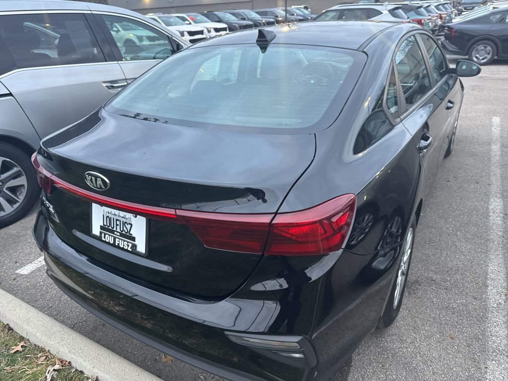 Used 2020 Kia Forte Sedan image 7