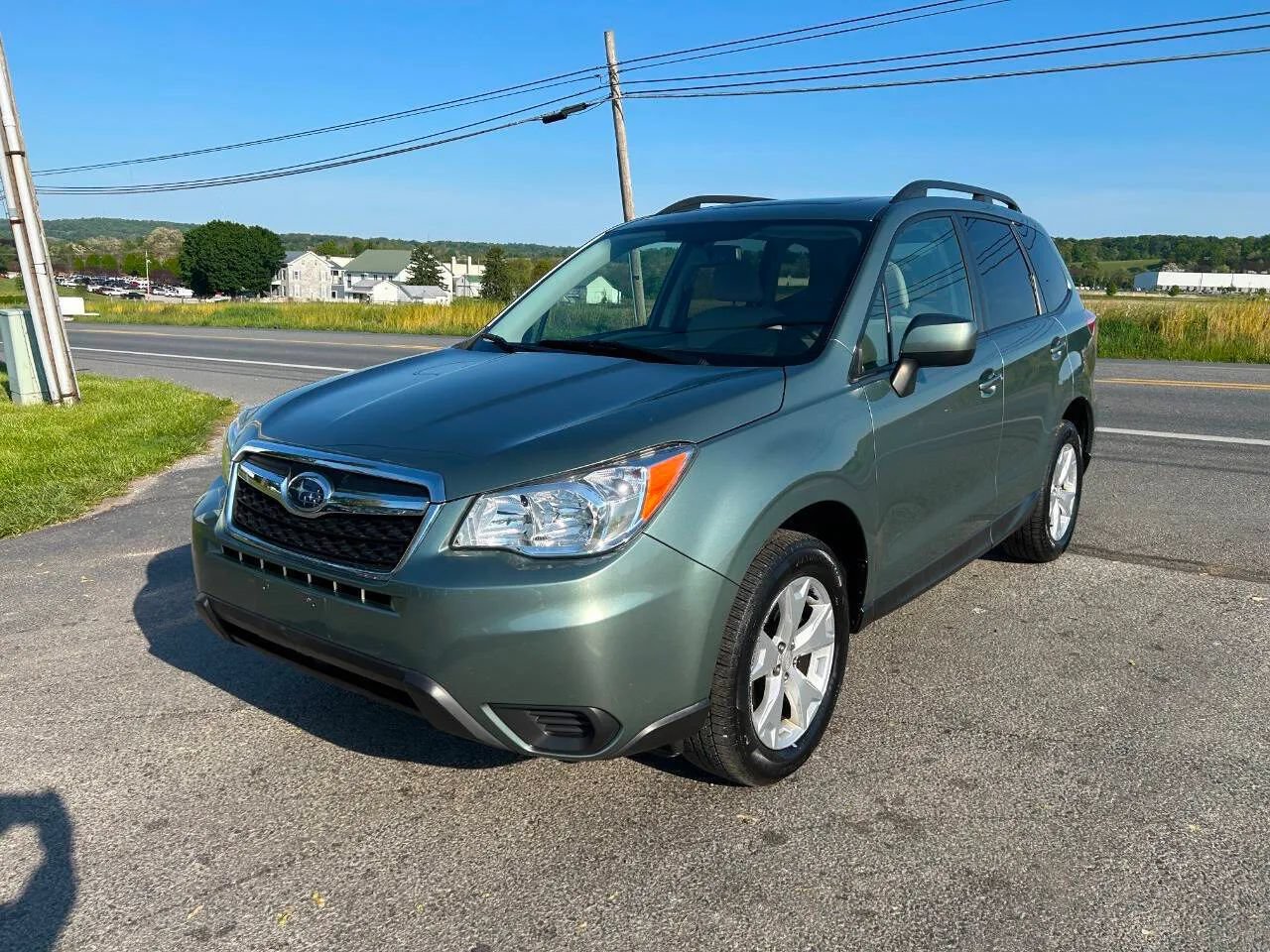 Used 2016 Subaru Forester 2.5i Premium w/ Popular Package #2 AWD/4WD image 5