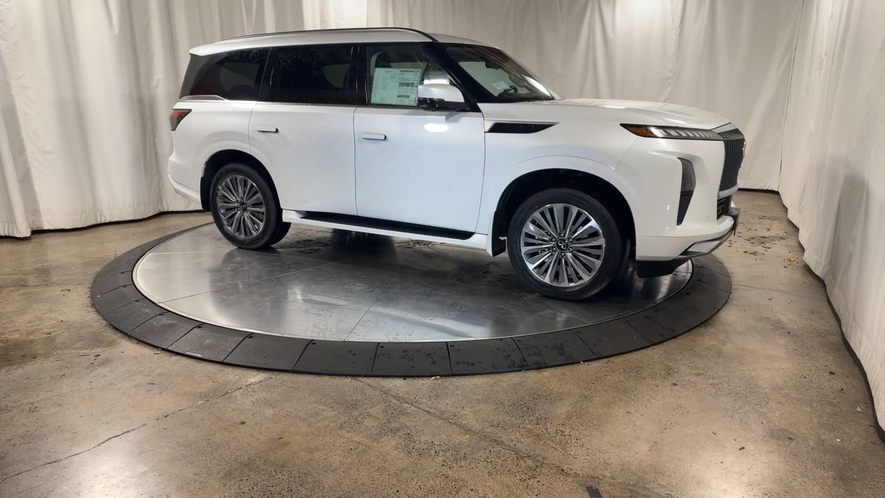 New 2025 INFINITI QX80 Sensory AWD/4WD image 3