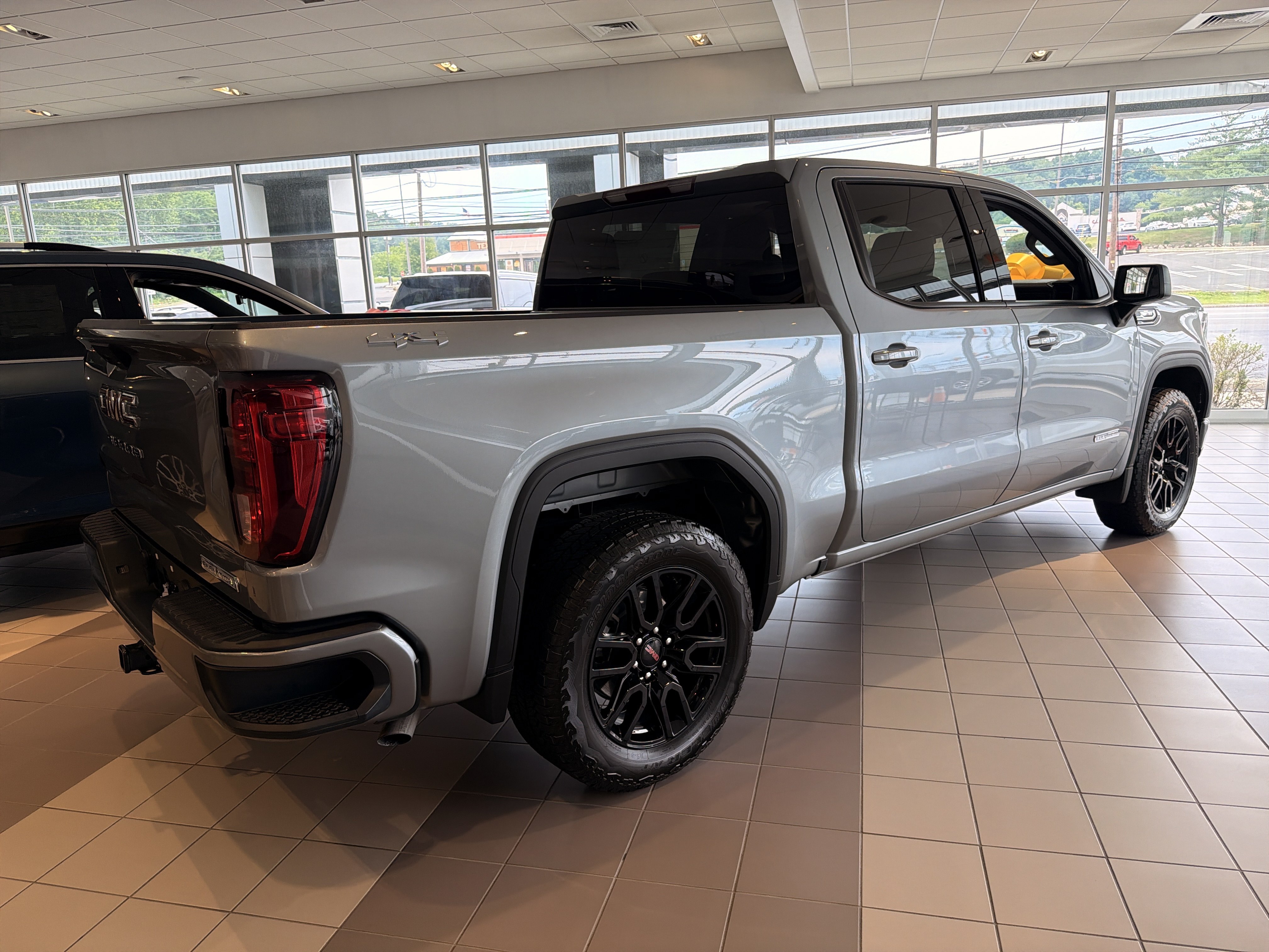 New 2026 GMC Sierra 1500 Elevation AWD/4WD image 3