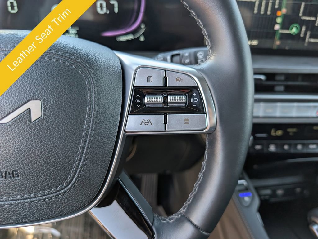 Certified 2025 Kia Telluride AWD image 27