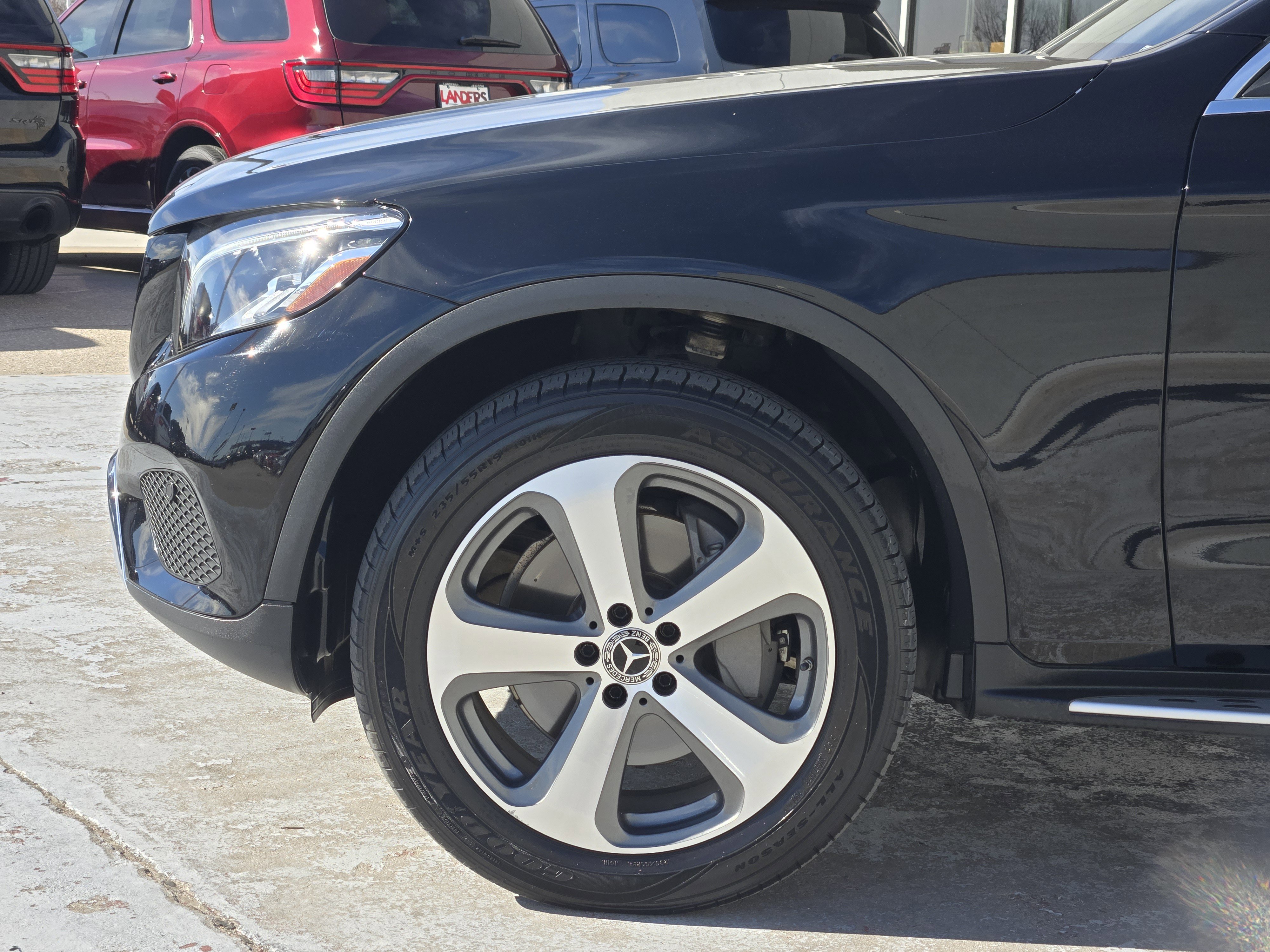 Used 2019 Mercedes-Benz GLC 300 4MATIC Coupe image 8