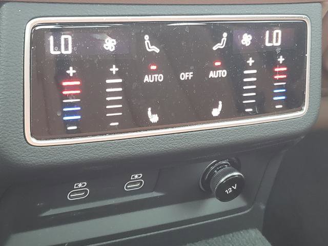 Used 2024 Audi A6 Premium Plus w/ Premium Plus Package image 19