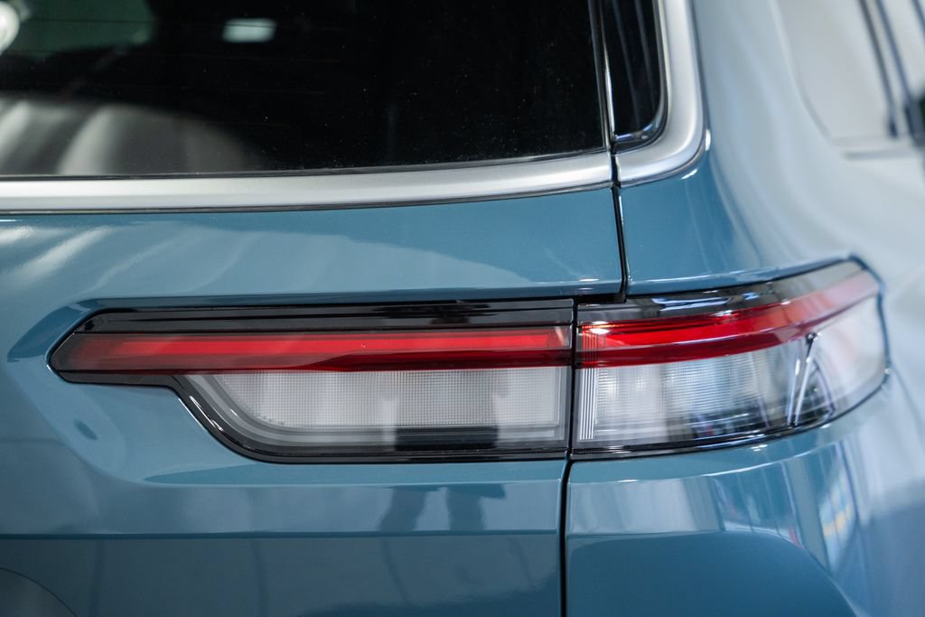 New 2026 Jeep Grand Cherokee L Limited AWD/4WD image 6