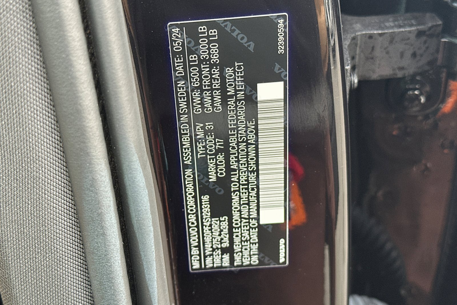 Certified 2025 Volvo XC90 T8 Ultra image 31