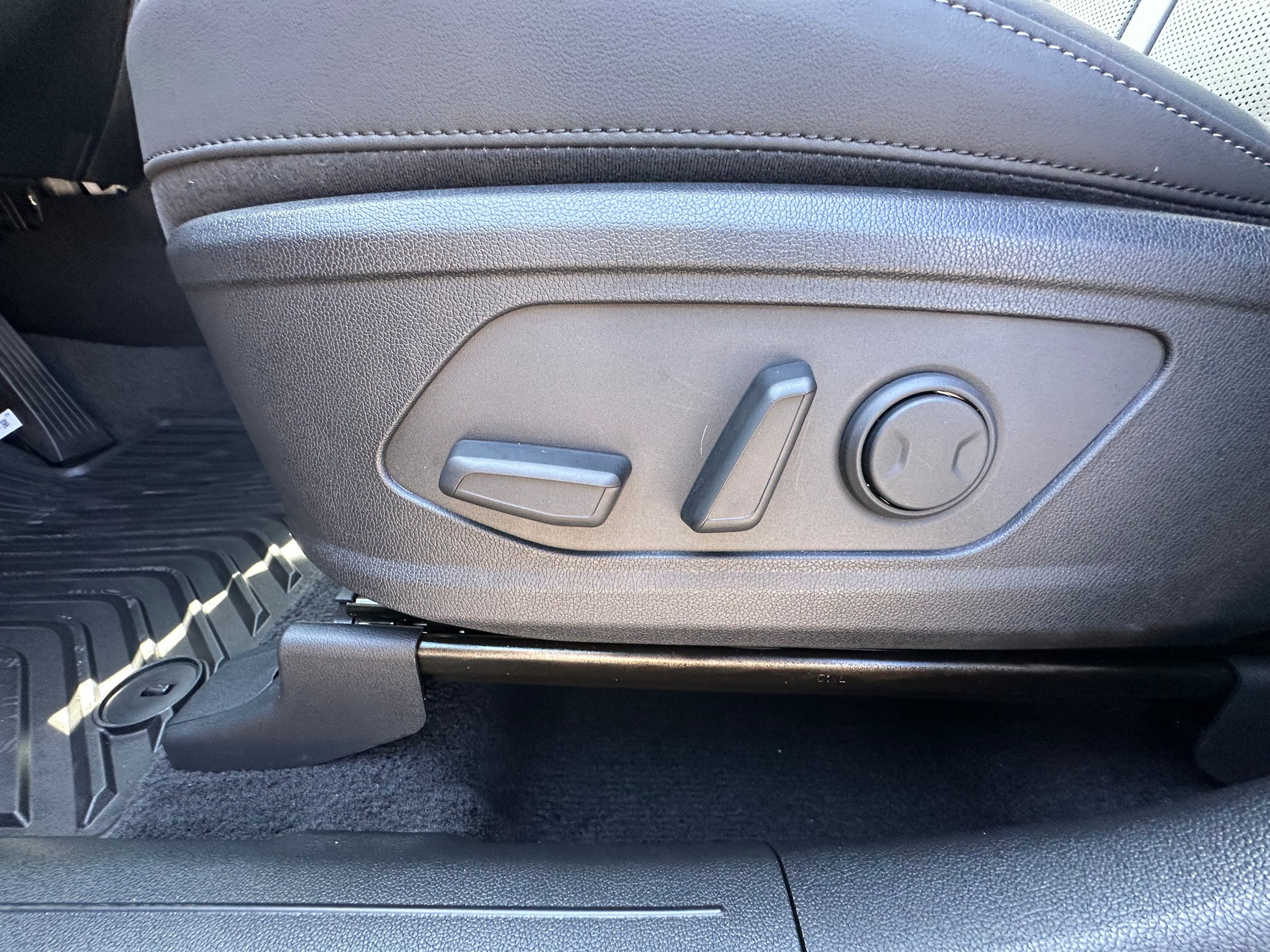 New 2026 Kia Sorento S AWD/4WD image 25