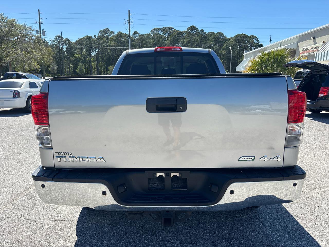 Used 2010 Toyota Tundra Limited AWD/4WD image 7