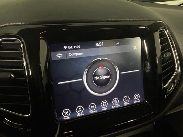 Used 2020 Jeep Compass Limited image 14